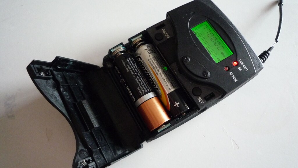 Sennheisr EW100 G2 Kablosuz Mikrofon Tarnsmitter - 4