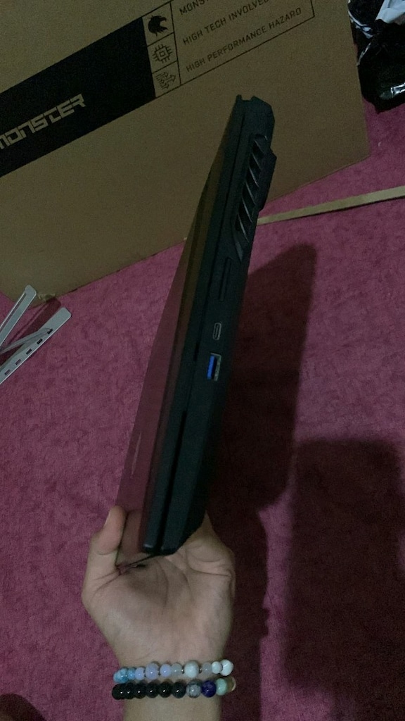 Monster Abra a5 i511400h Rtx 3050ti 16 ram 512 ssd 144hz - 7