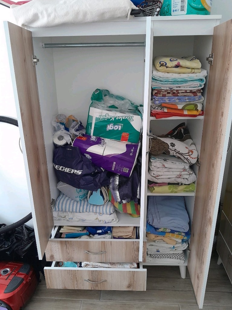 3 kapak 2 Çekmeceli Gardrop - 2