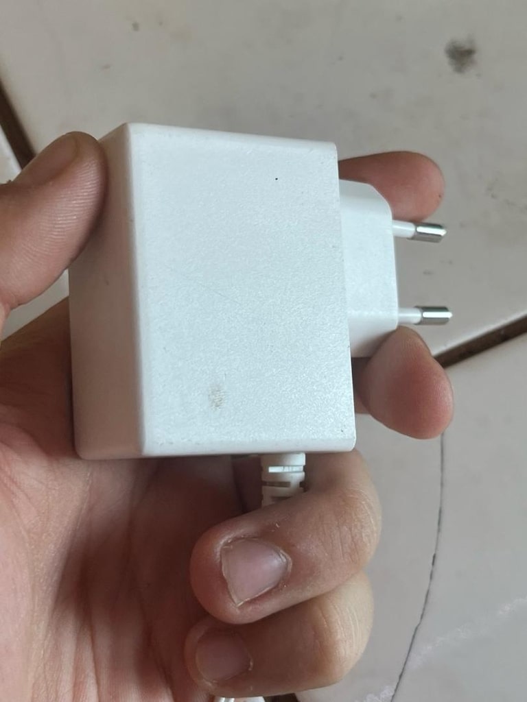 Dreame VVT1/V11/V12 Şarj Cihazı Için Güç Adaptörü 24V 0.5 A - 5