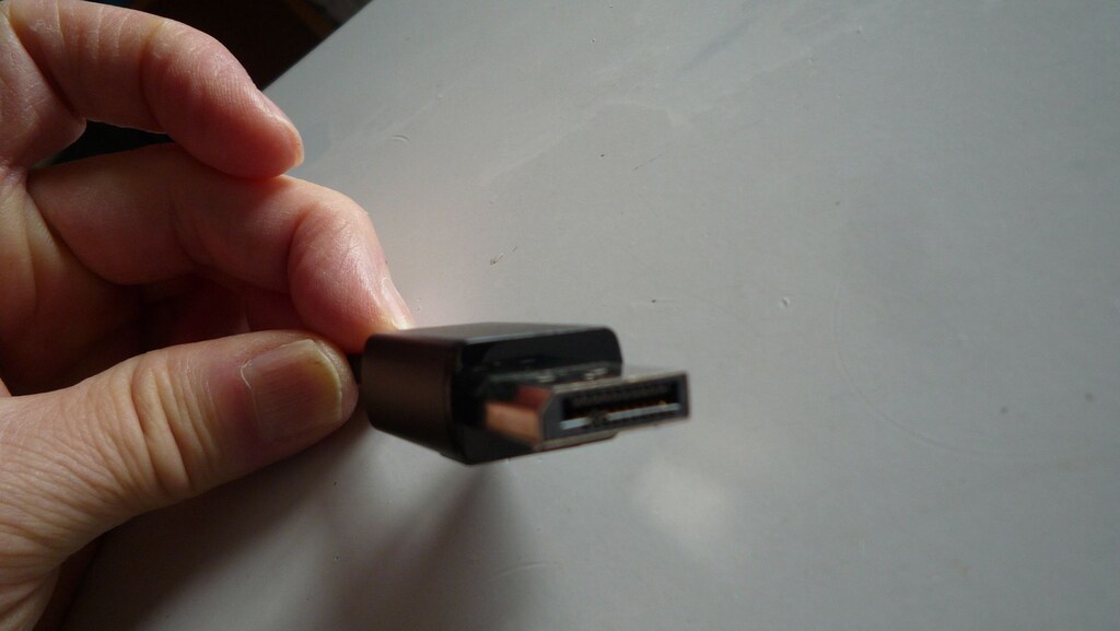 Orijinal HP DisplayPort to DVI Dönüştürücü - 4