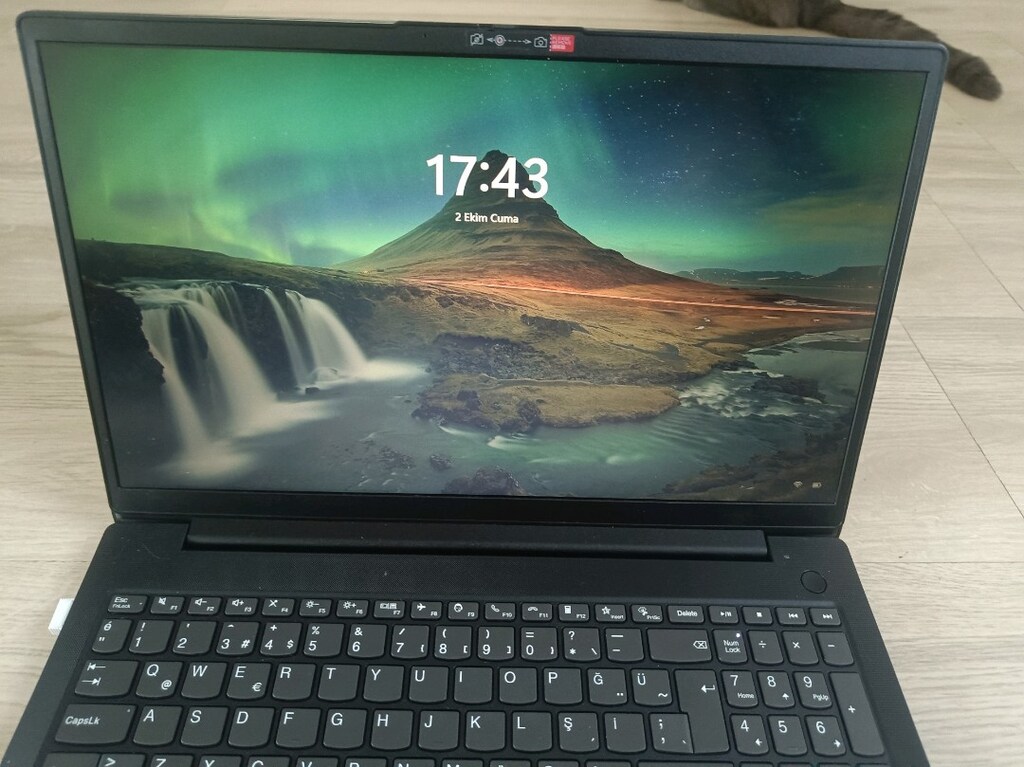 Lenovo V15 G3 IAP (Type 82TT), bilgisayarın özellikleri aciklamada - 2