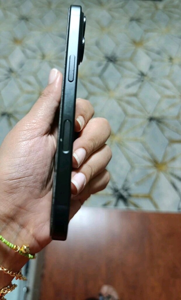 iPhone 16 yd - 5