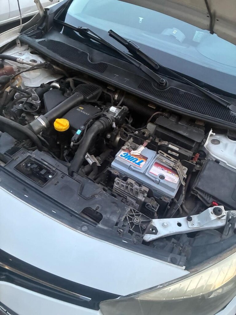 2013 205000 binde Renault fluence - 15