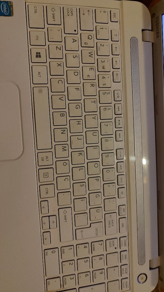 Toshiba Laptop Dizüstü bilgisayar - 4