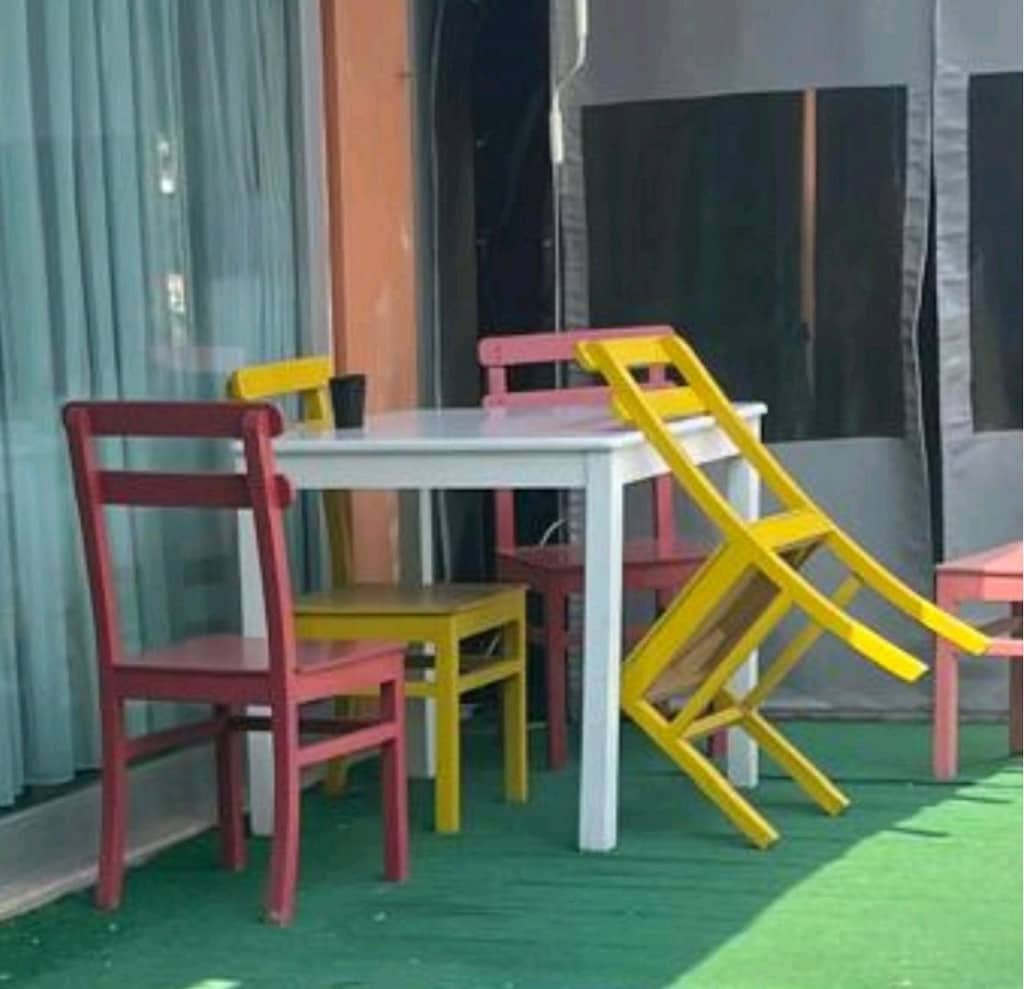 Satılık organizasyon malzemesi 28 sandalye ahşap 8 masa ahşap - 4