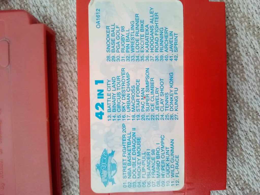 ATARİ KASETLERİ 4 ADET - 6
