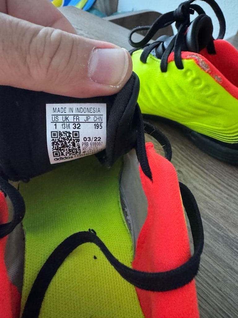 Adidas copa halı saha 32 numara - 4