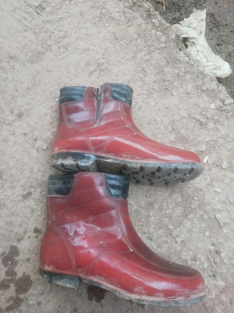 Gezer marka kısa içi yünlü bot 43 numara detayları okuyunuz