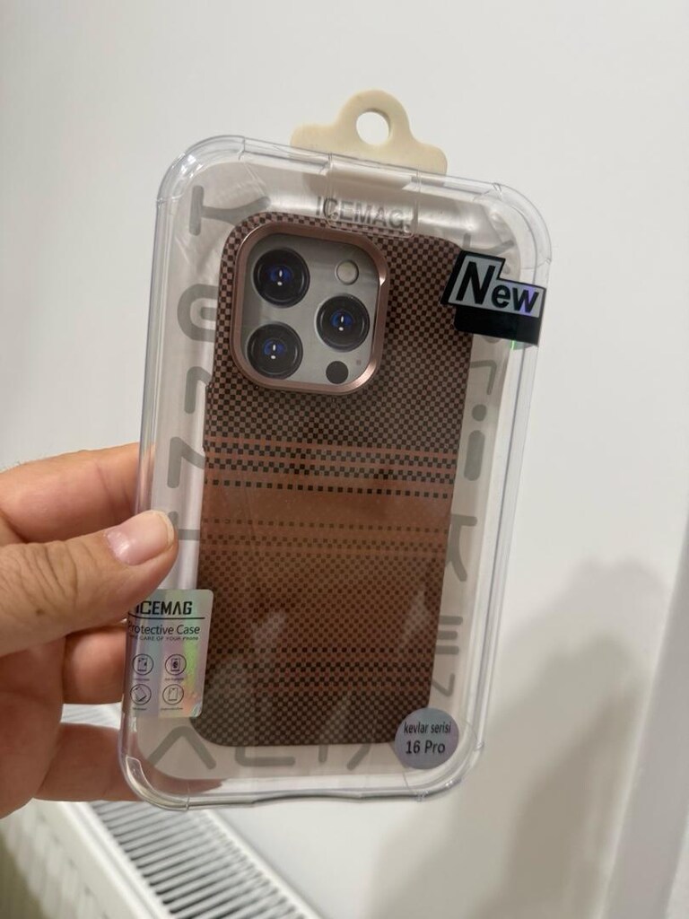 İPHONE 16 PRO 256 GB ÇÖL TİTANYUM - 12