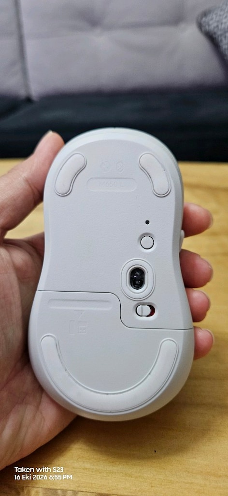 LOGITECH M650L MOUSE - 5