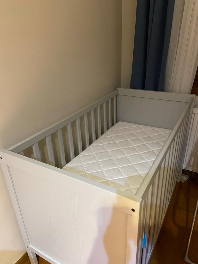 Ikea sundvik bebek karyola ve yataş yatak - 2
