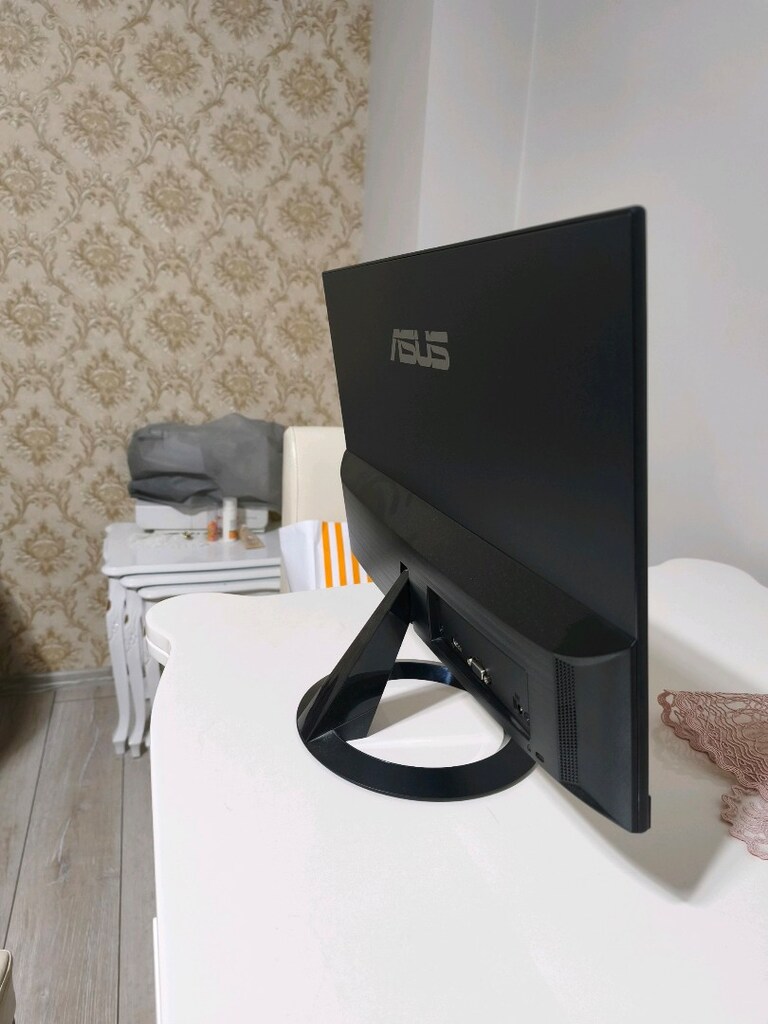 Asus monitör - 3