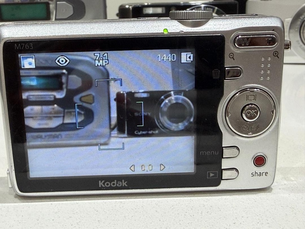 KODAK M763 DİJİTAL FOTOĞRAF MAKİNESİ - 9