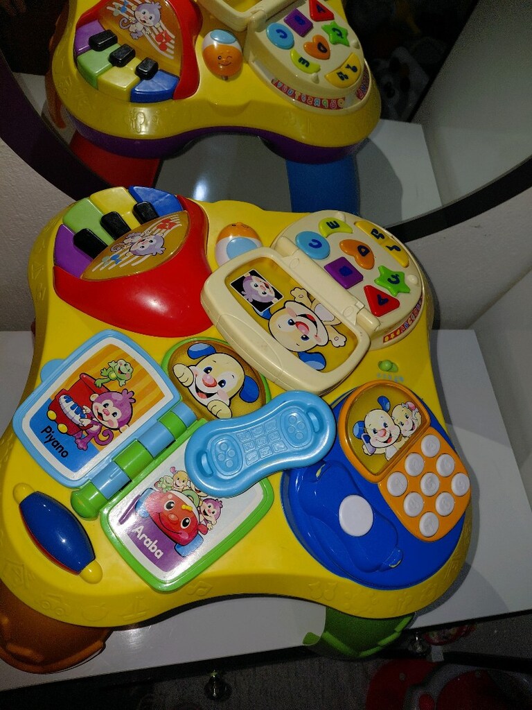 Fisher Price marka eğitici aktivite masası, Türkçe İngilizce öğretir - 3