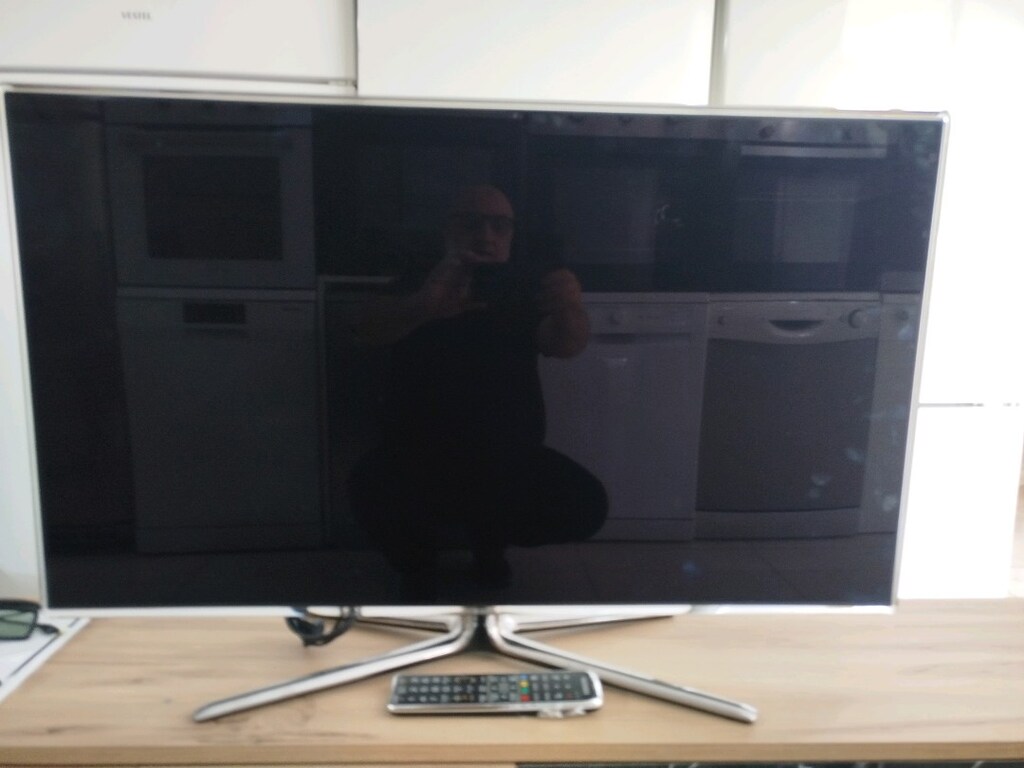 Samsung 102 ekran televizyon - 4
