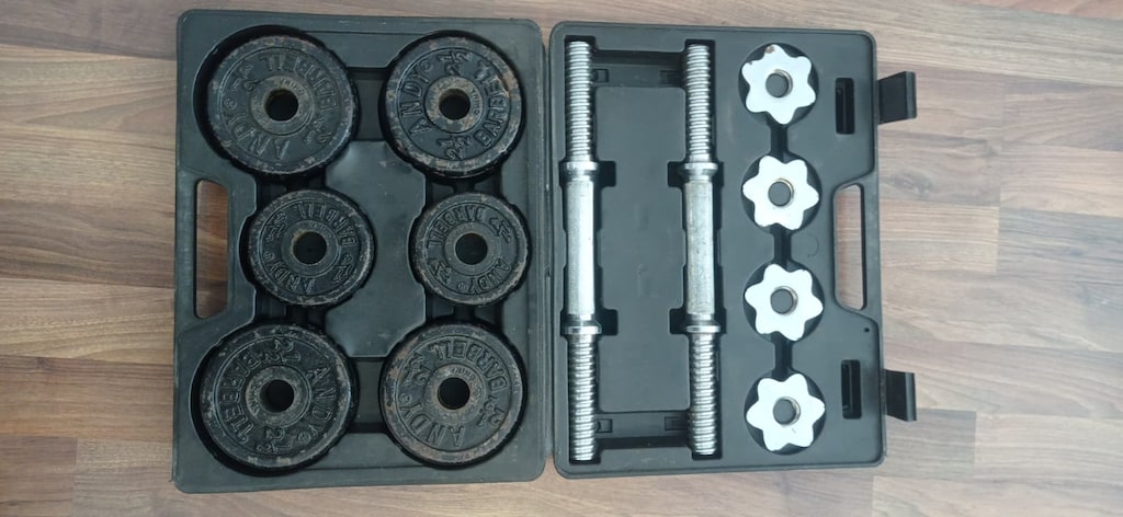 Andy 20 Kg Çantalı Dambıl Seti Döküm Plaka Barlı Takım - 3