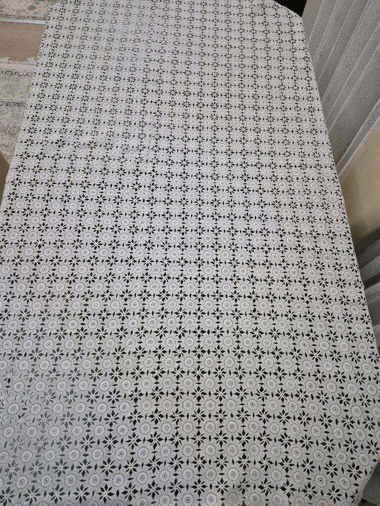 Dantel masa örtüsü - 2