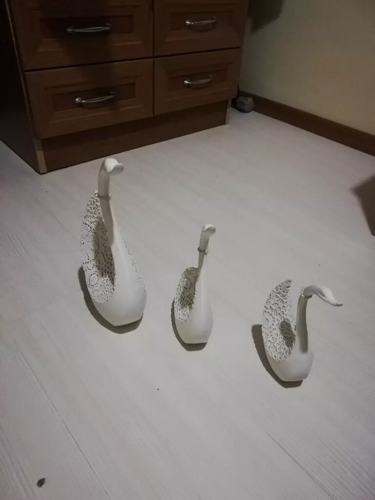 Dekorluk Üçlü kuğu biblo seti - 2