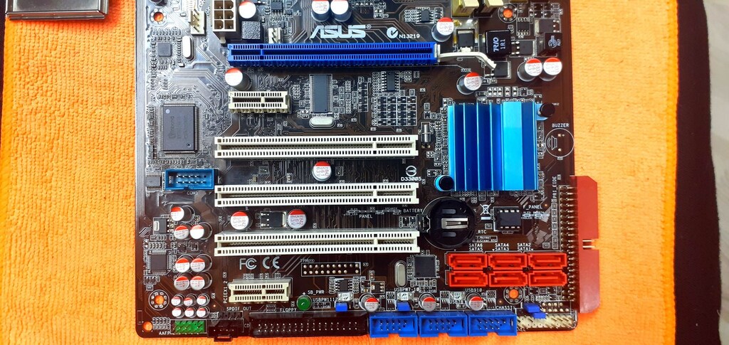 ASUS P5QL PRO NVMe M.2 SSD+XEON BIOS MOD Destekli Anakart - 11