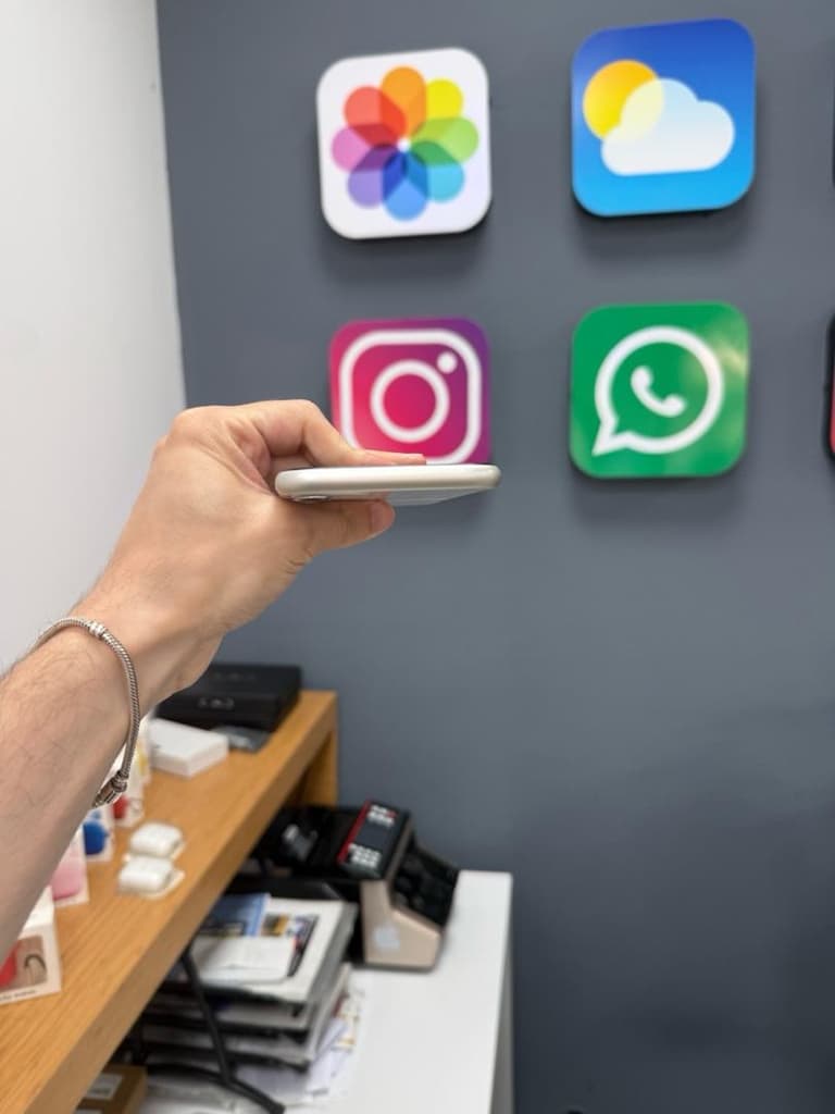 İphone 11 128 Gb Beyaz Temiz - 4
