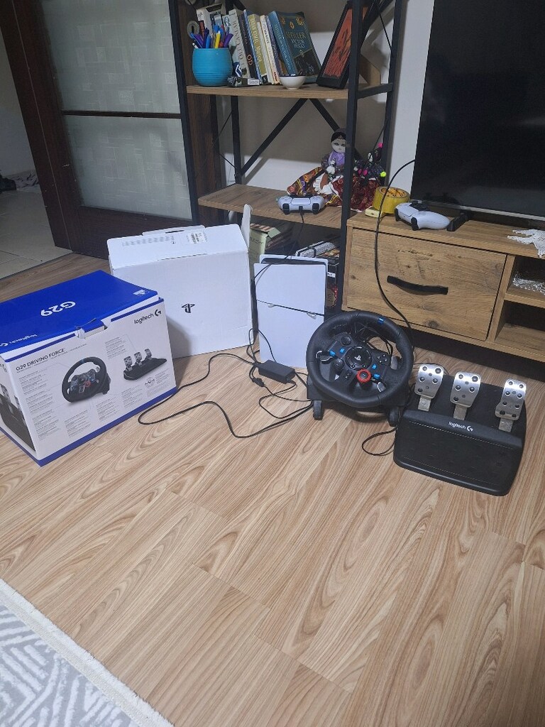 Playstation 5 Digital + Logitech G29 Direksiyon + Pedal - 3