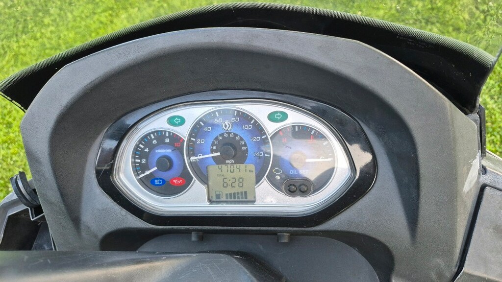 2010 sym joyride 200i evo - 9