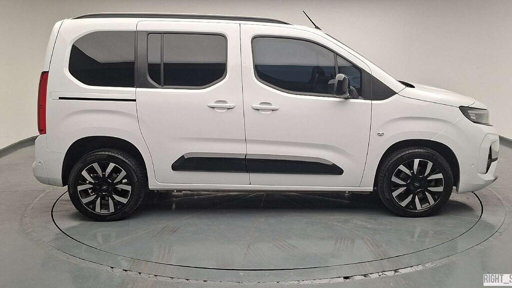 OPEL COMBO ULTIMATE 1.5 130 DIZEL ULTIMATE AT8 - 8