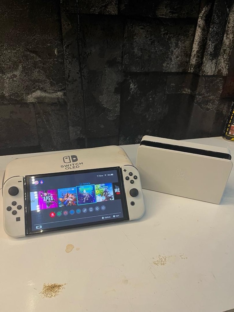 Nintendo Switch OLED | 11 Oyun Yüklü | Tam Set | Temiz ve Sorunsuz - 2