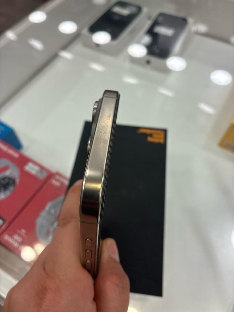 iphone 16 pro max 512 gb pil:94 - 4