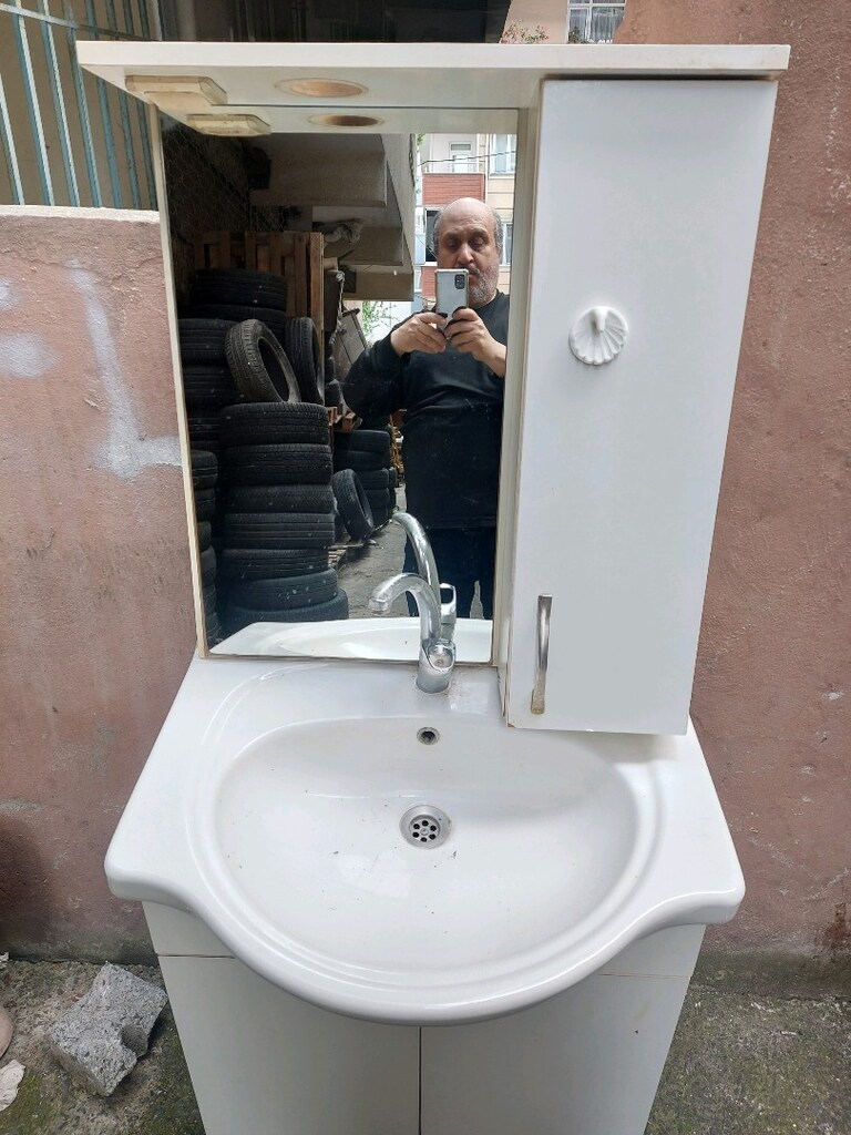banyo dolabı 67x40x75 ölçülerinde yer güngören - 4