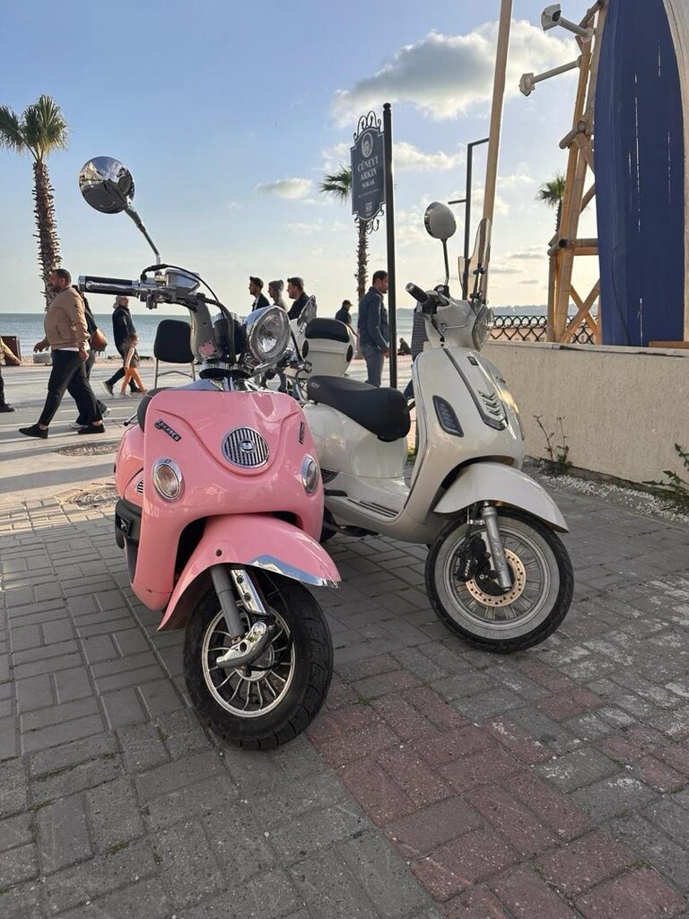 YUKİ LEGEND PEMBE 50cc MOTORSİKLET DÜŞÜK KM - 3