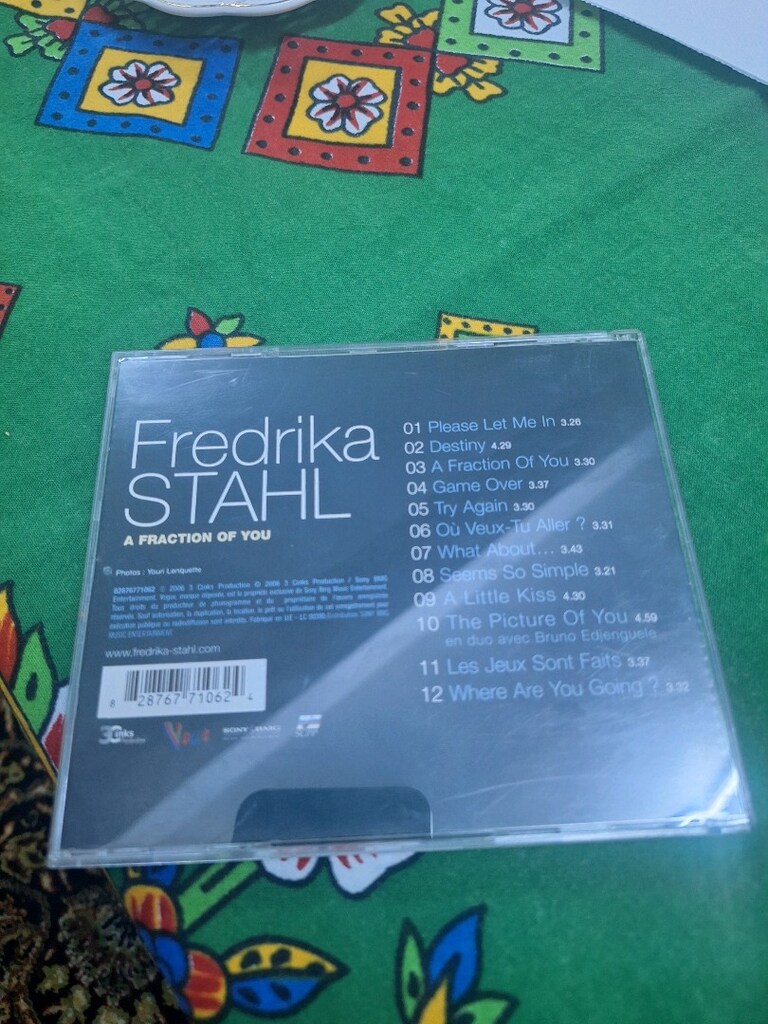 FREDRİKA STAHL - 2