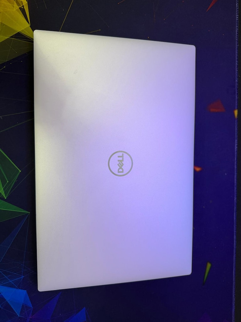 Dell XPS 15 i7 16GB DDR5 RTX3050Ti 4K Dokunmatik - 5