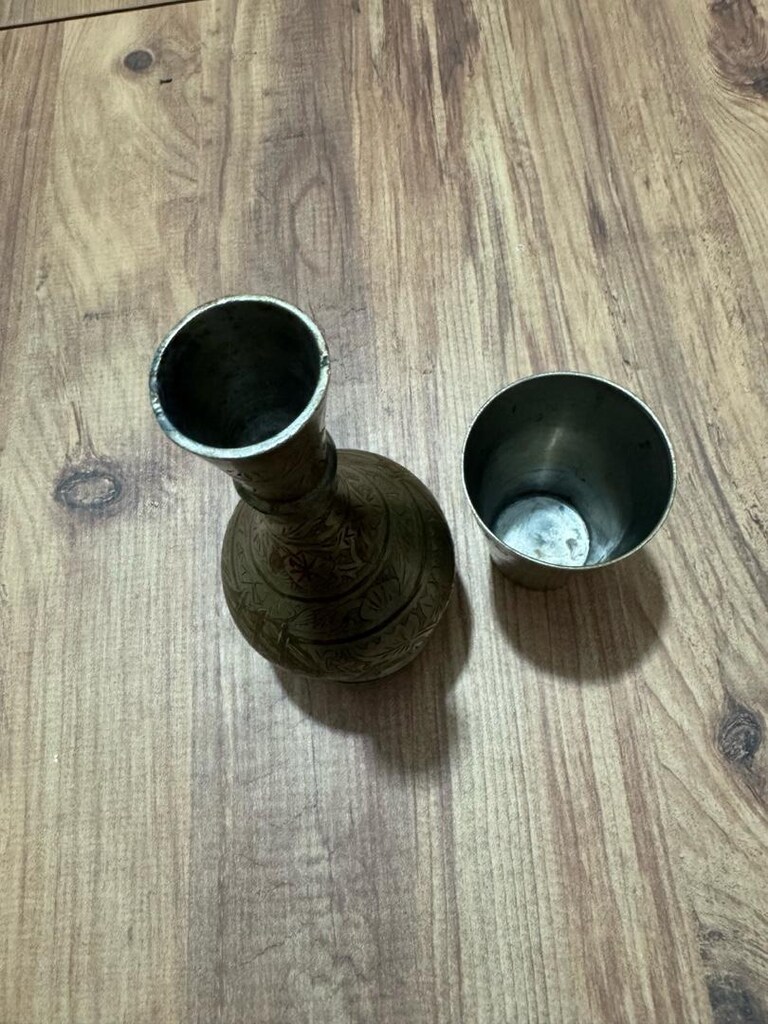 Antika İşlemeli Metal Sürahi ve Bardak Seti - 9