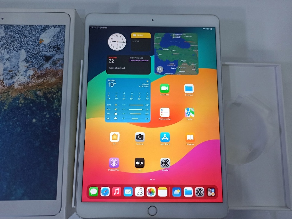 iPad Pro 10.5 inç a1701 model 64 GB Kutulu Tr Cihaz 120 hz - 2