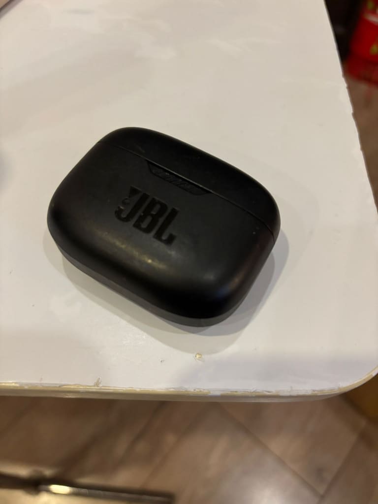 JBL Tune 130NC TWS ANC Kablosuz Kulak İçi Bluetooth Kulaklık Kutusu - 4