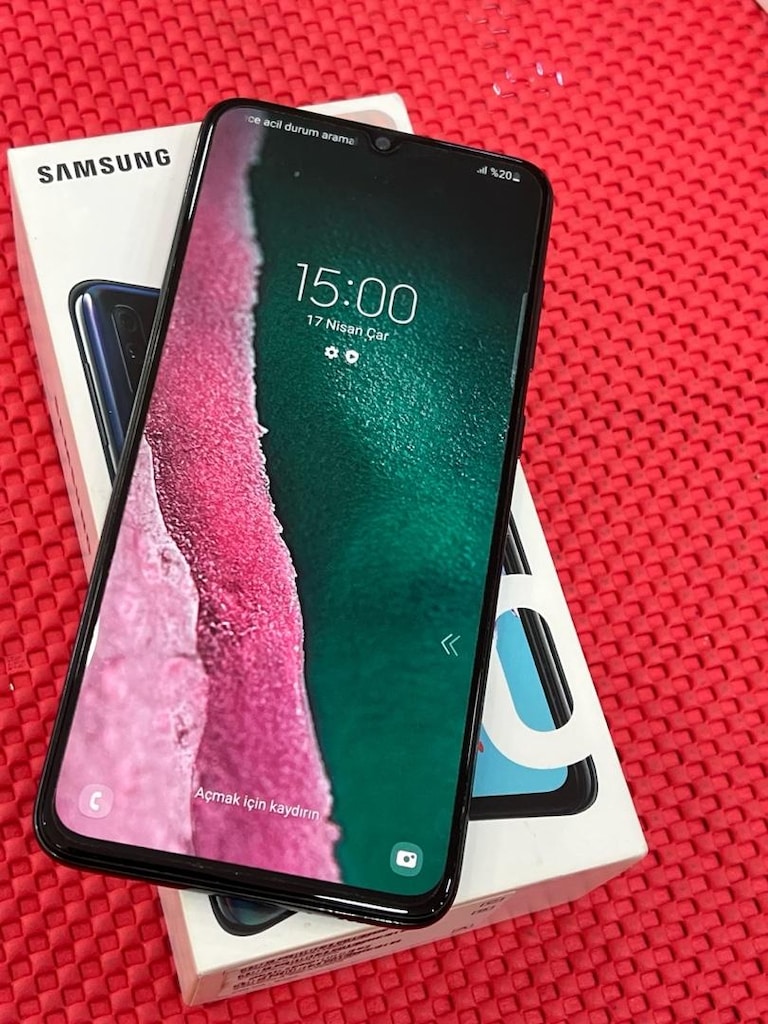 SAMSUNG A70 128/6 GB TE TAMAMEN ORJINAL HATASIZ SORUNSUZ 2.EL - 4