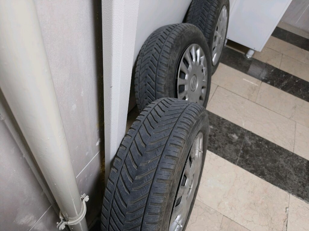 OPEL CORSA ORJİNAL JANT LASTİK TAKIMI 14 İNÇ - 4