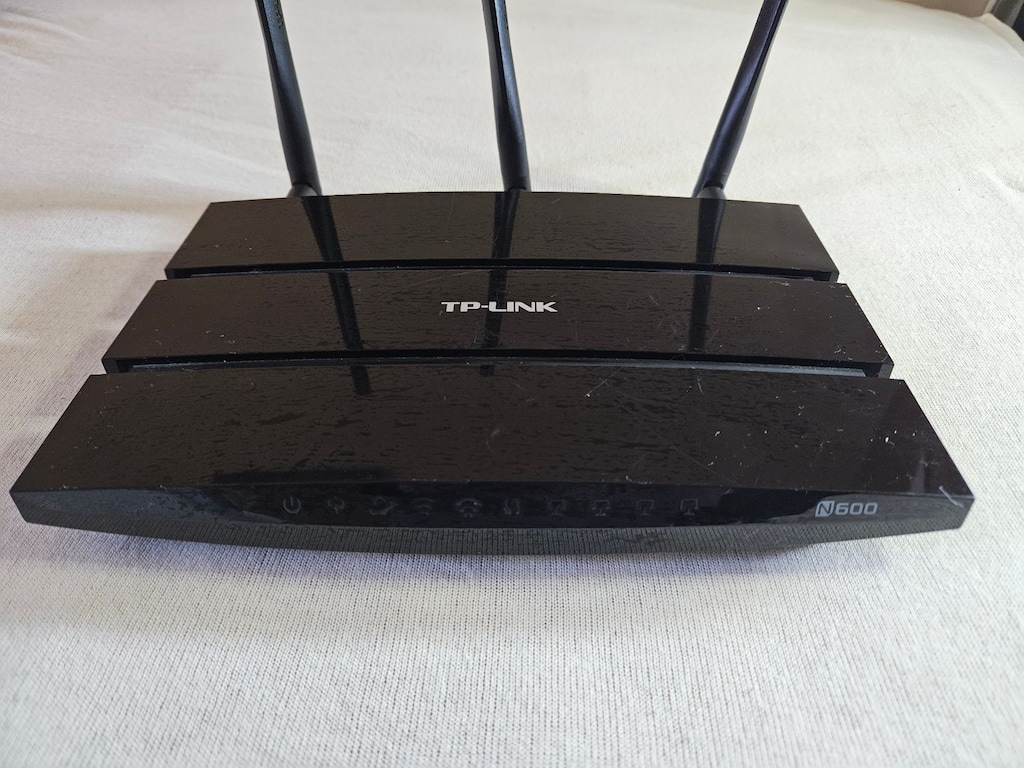 TP-Link Wd-9980 VDSL2 Modem Router - 4