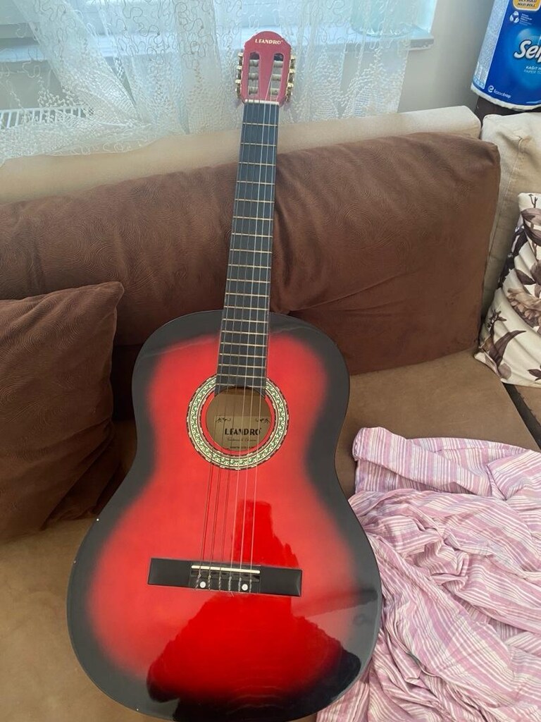 gitar iki adet - 4
