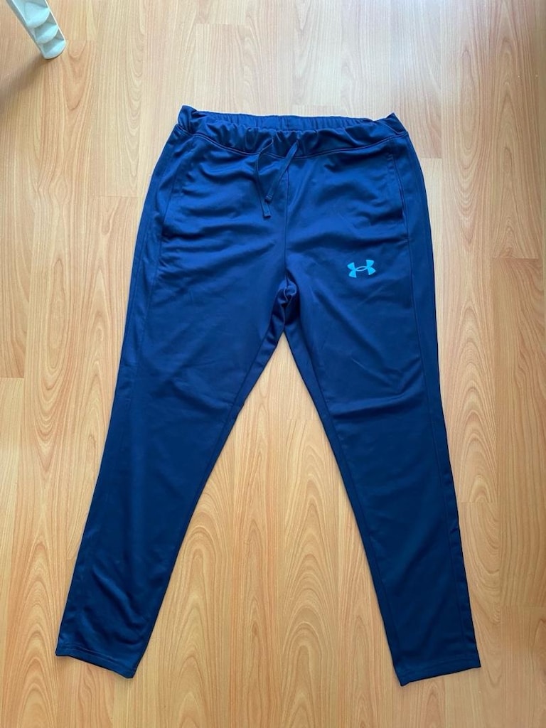 Pazarlıksız under armour lacivert eşofman altı