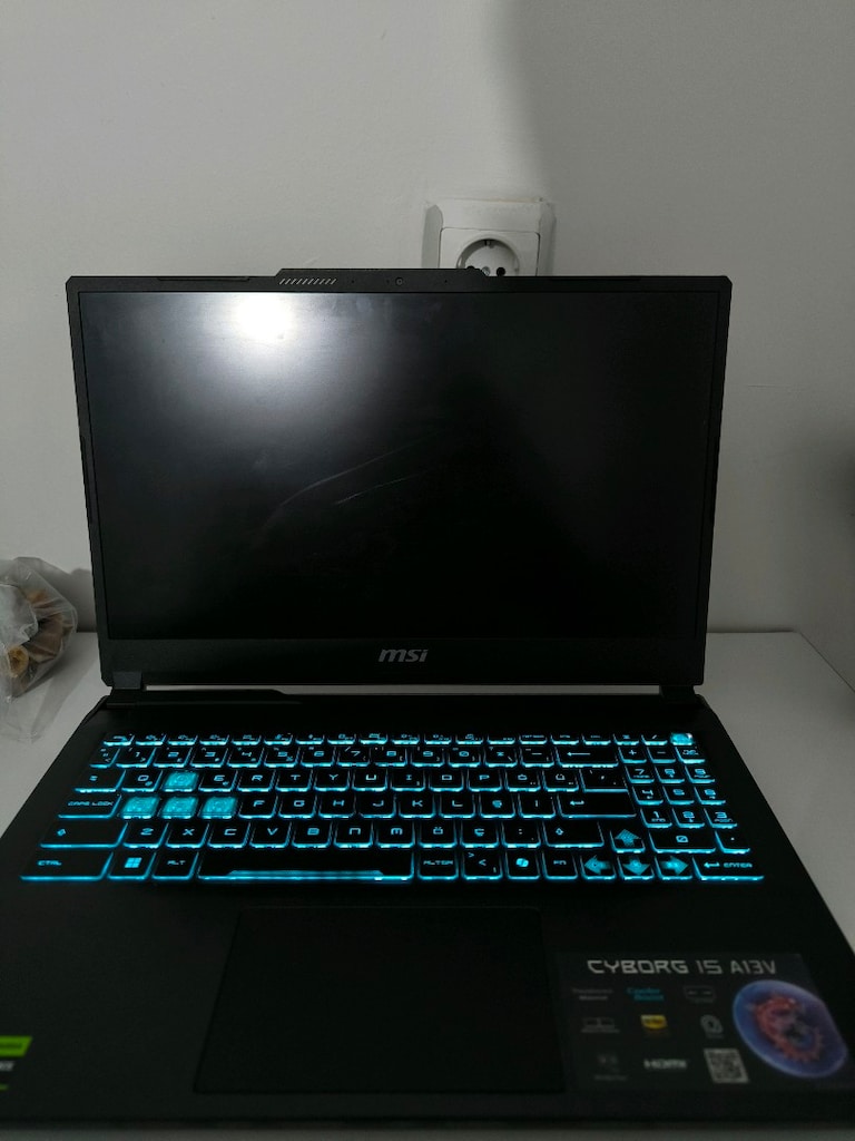 MSİ leptop bilgisayar - 3