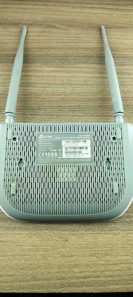 TP-Link TD-W9970 300 Mbps Kablosuz VDSL/ADSL Modem - 3