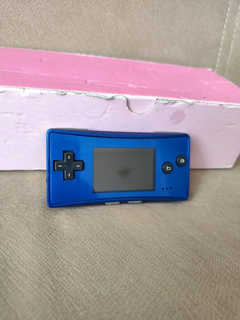Nintendo gameboy micro - 2