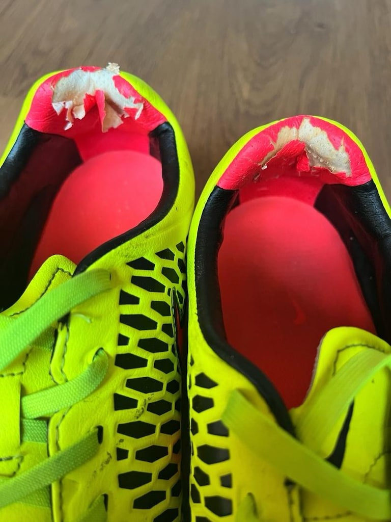 Nike Magista Onda Fg yarı pro krampon - 10