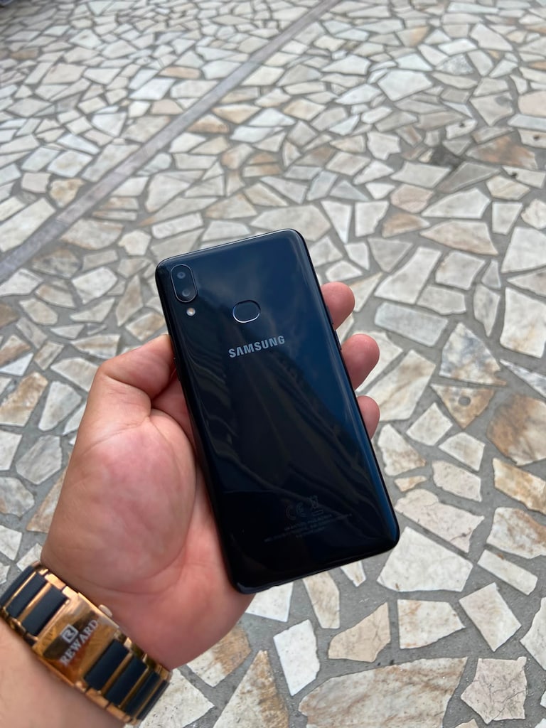 samsung a10s - 3
