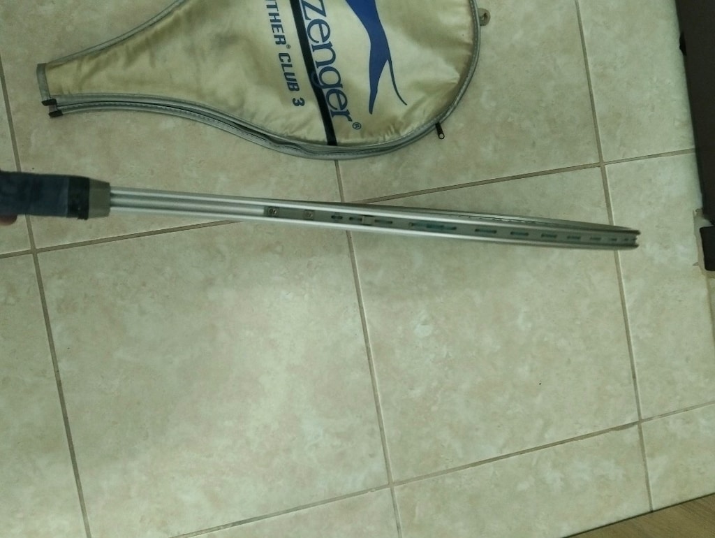 Slazenger markasının klasik ve sağlam Panther Player modelidir. - 4