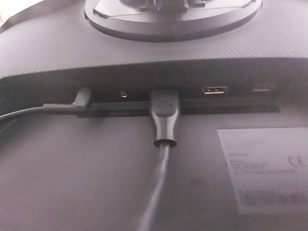 Samsung Odyssey G3 27 inç 144 hz - 4