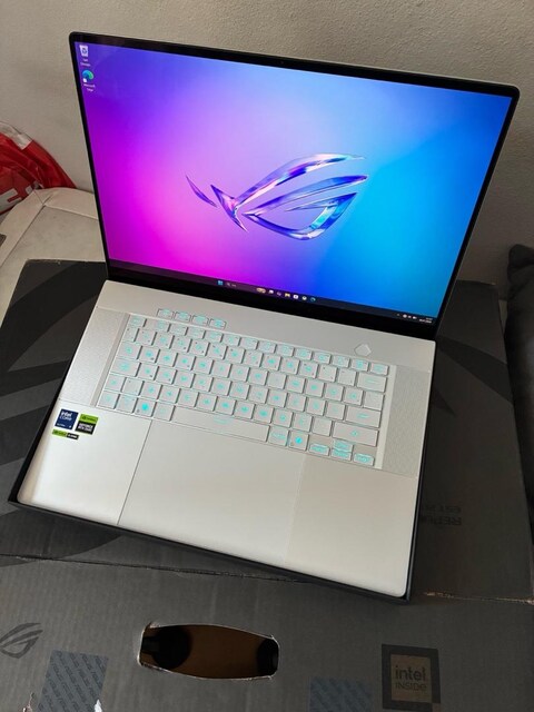 Asus Rog Zephrus G16